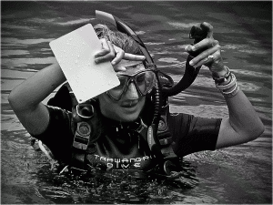 Jamie conducting the Confined Water Skill